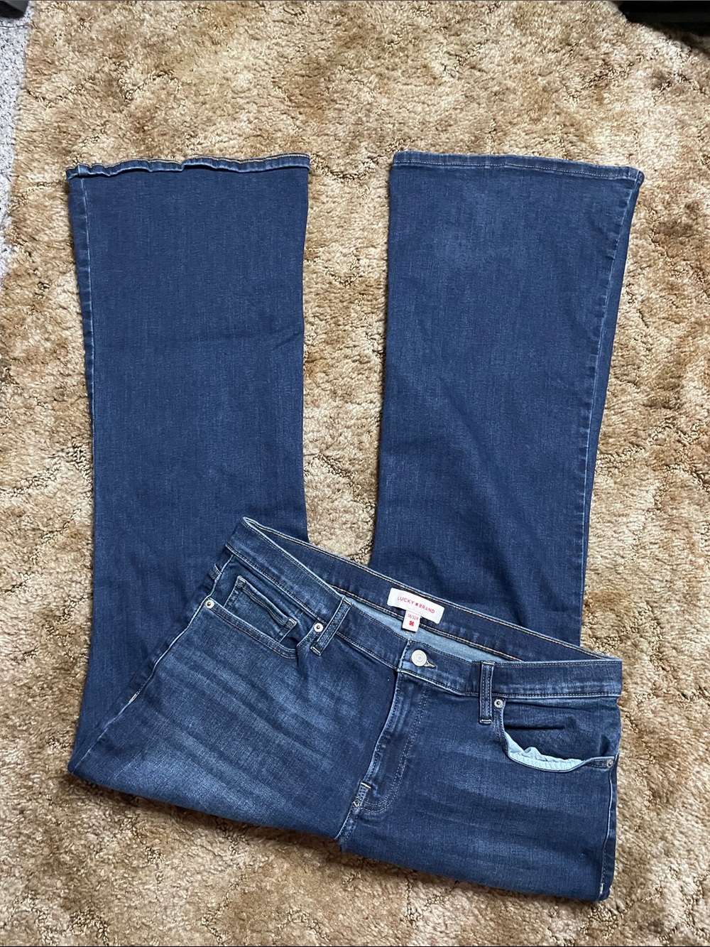 Lucky Brand Bootcut Jean Size 14/32 Regular